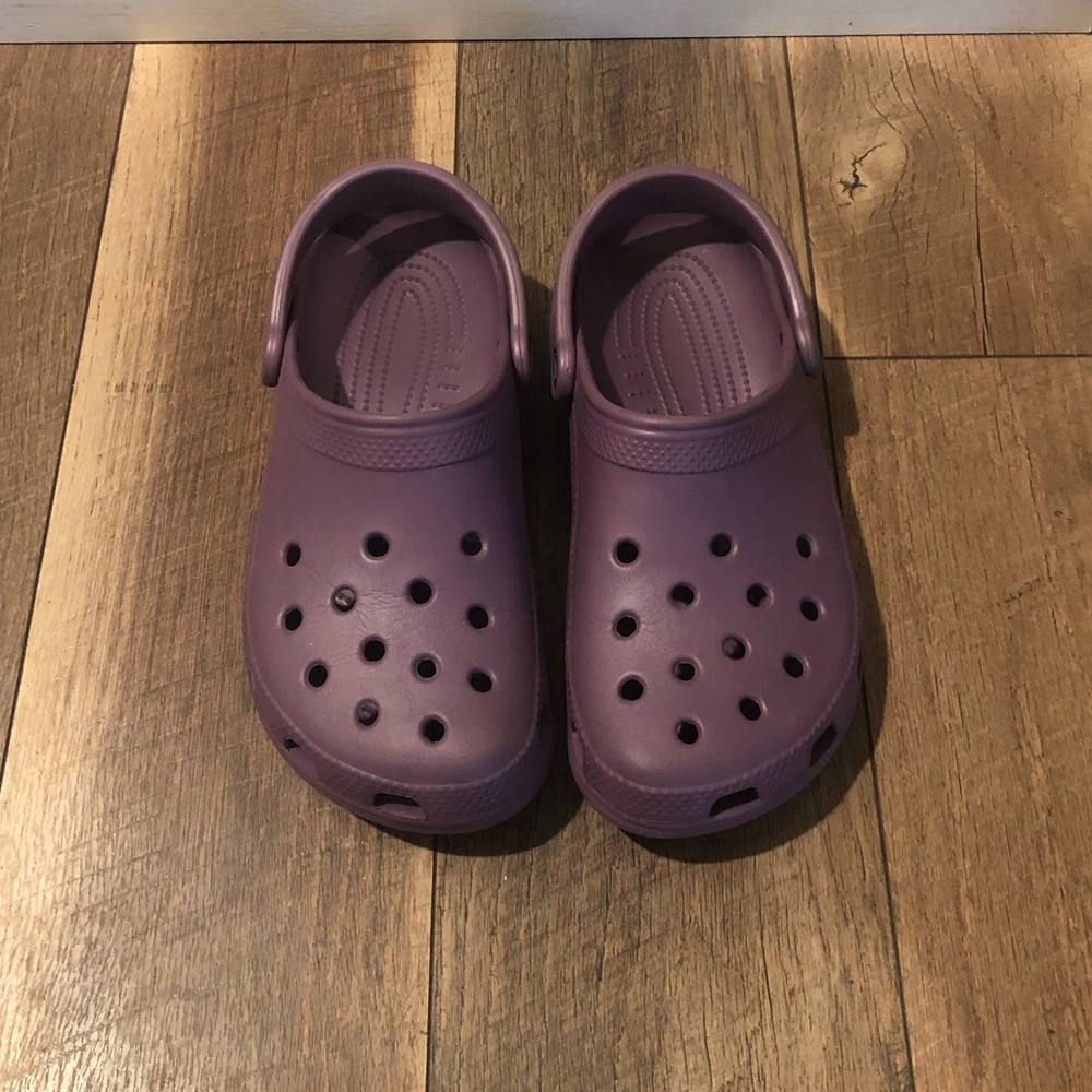 Purple crocs